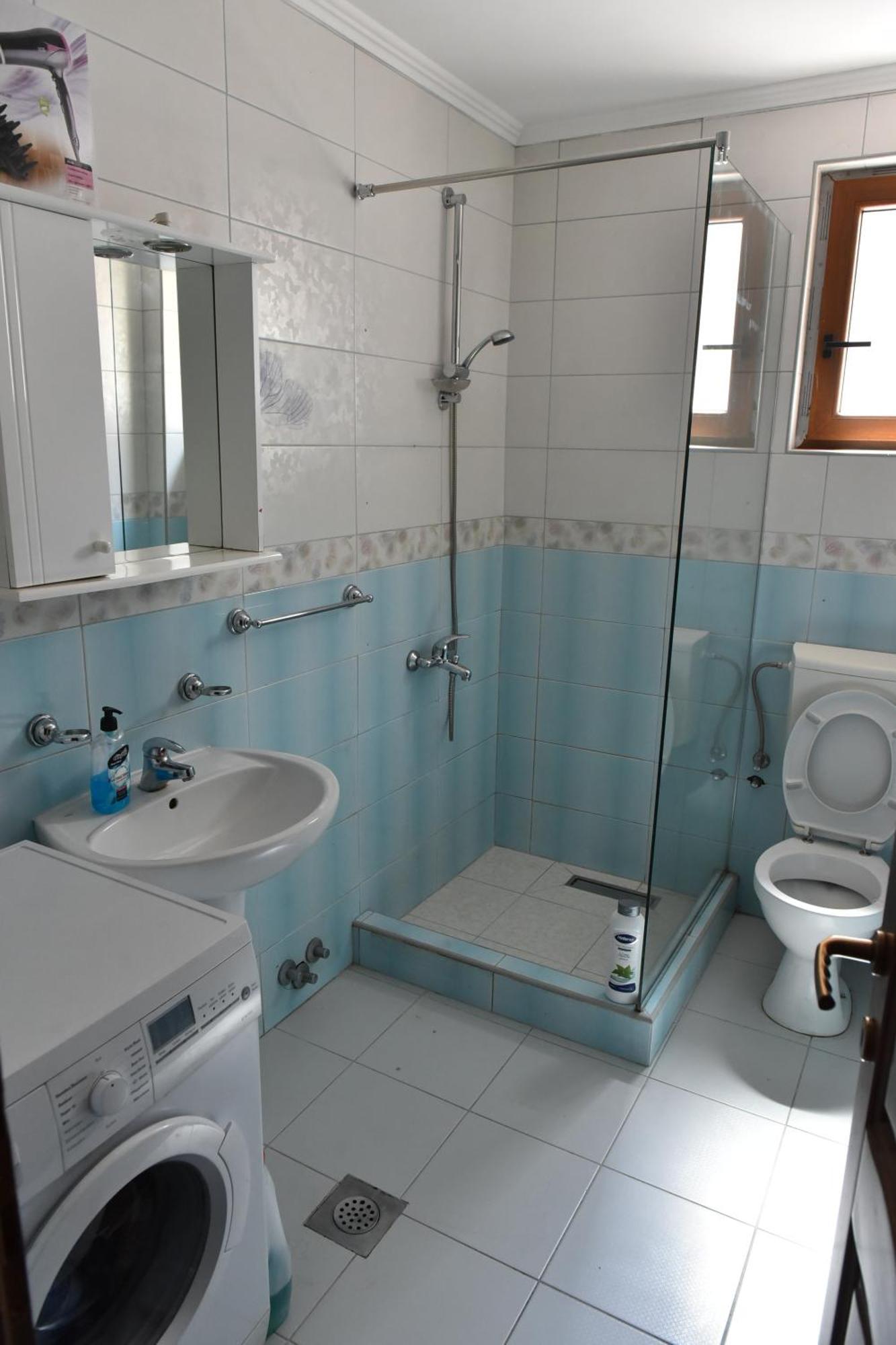 Apartments Ravno Pluzine Luaran gambar