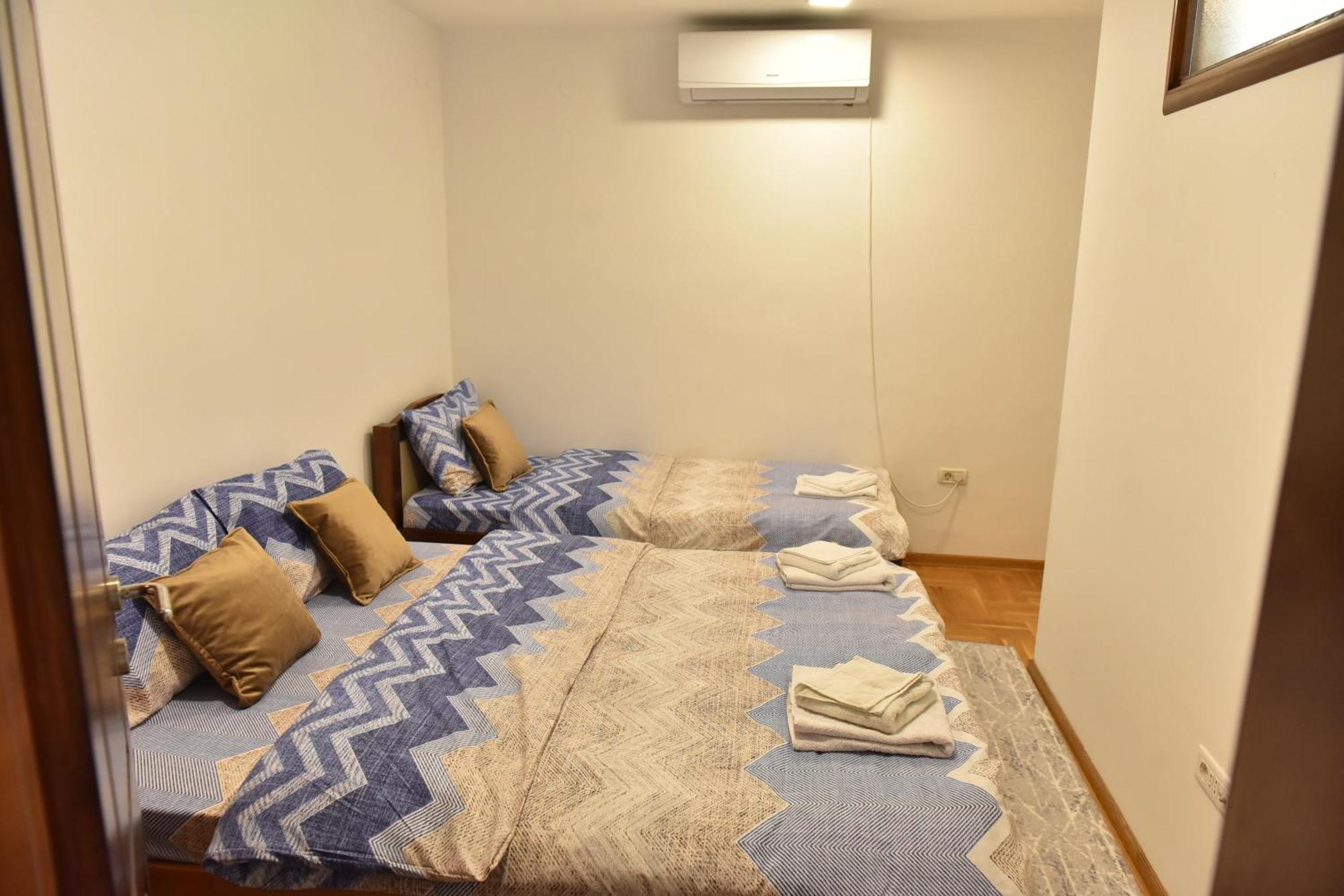 Apartments Ravno Pluzine Luaran gambar